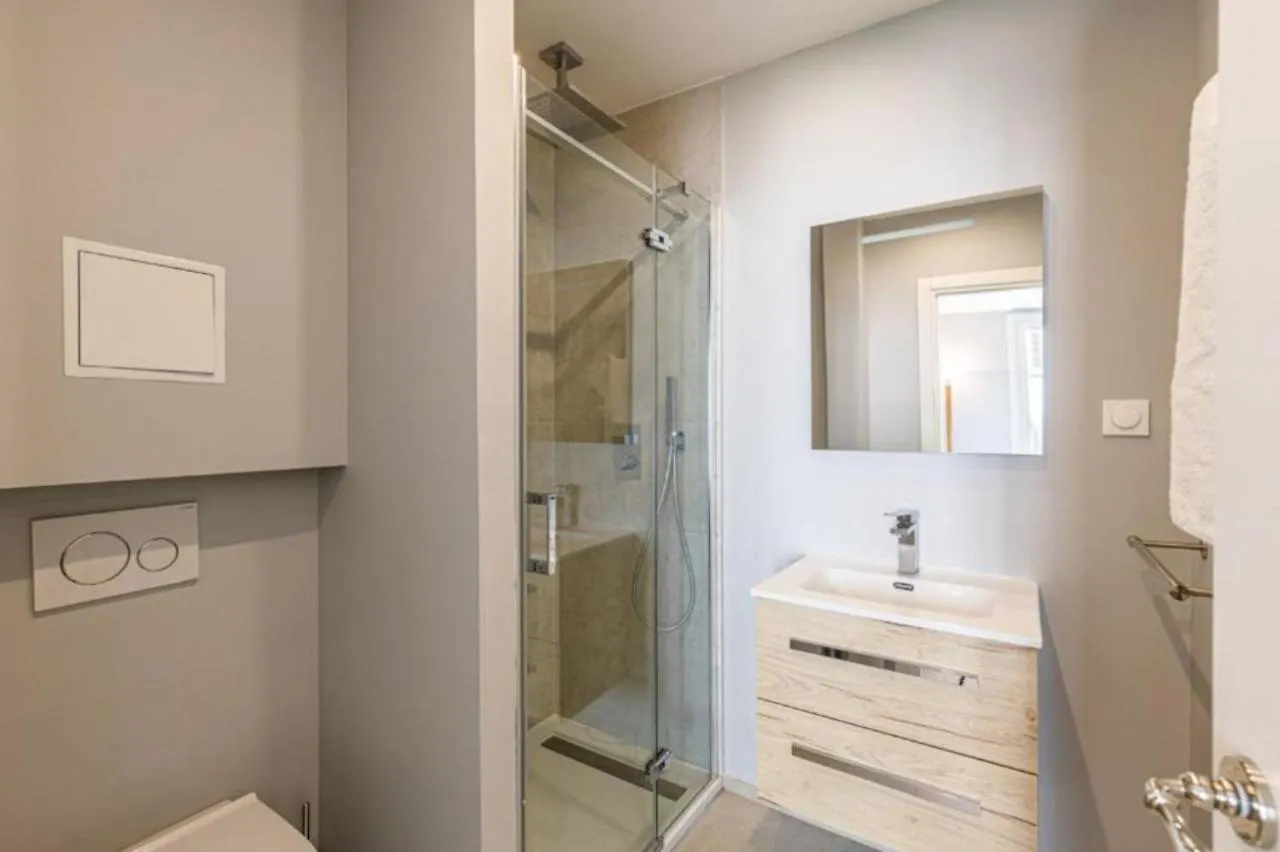 Serbes Croisette - 100M Beach, Palais, Parking/Ac Cannes Apartment